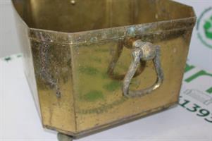 PORTAVASO IN OTTONE L 34 CM H 24 CM