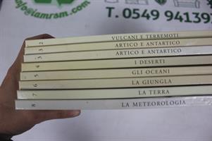 LOTTO 8 LIBRI BIBLIOTECA ILLUSTRATA DEL SAPERE VARI TITOLI