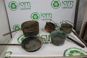 ANTICHI PAIOLI E PENTOLA IN RAME VARIE MISURE+ SOTTOVASO