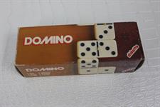 DOMINO