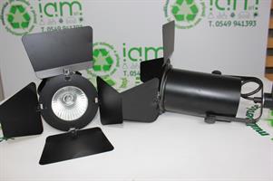 FARETTI SPOT / INDUSTRIALI ORIENTABILI CON ALETTE