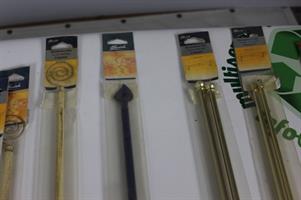 BACCHETTE BASTONI A VITE IN METALLO PER TENDE VARI MOTIVI/MISURE