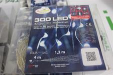 LUCI NATALIZIE A 300 LED A CASCATA (LUCE FREDDA)