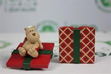 SCATOLINA IN CERAMICA A FORMA DI PACCO REGALO
