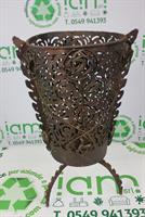 VASO IN FERRO BATTUTO LAVORATO