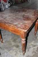 TAVOLO IN LEGNO QUADRATO CON CASSETTO(NO ALLUGABILE)