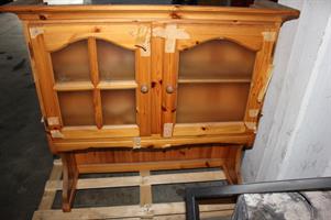 CREDENZA IN LEGNO PER TAVERNETTA