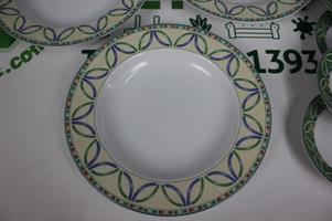 SERVIZIO PIATTI INCOMPLETO VERDE