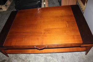 TAVOLINO BASSO GRANDE IN LEGNO CON CASSETTO
