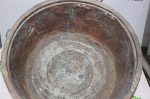 PAIOLO IN RAME D 50 CM CON DUE BUCHI