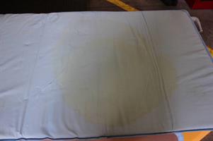 LETTINO DA CAMPEGGIO CHICCO ARANCIONE CON ZAINETTO
