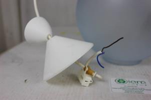 LAMPADARIO IN VETRO SATINATO AZZURRO