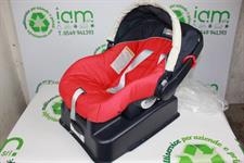 SEGGIOLINO ROSSO CON BASE ISOFIX PEG PEREGO