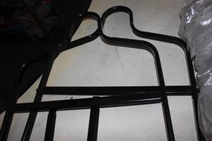 2 SERVOMUTI INDOSSATORI IN METALLO NERO IKEA
