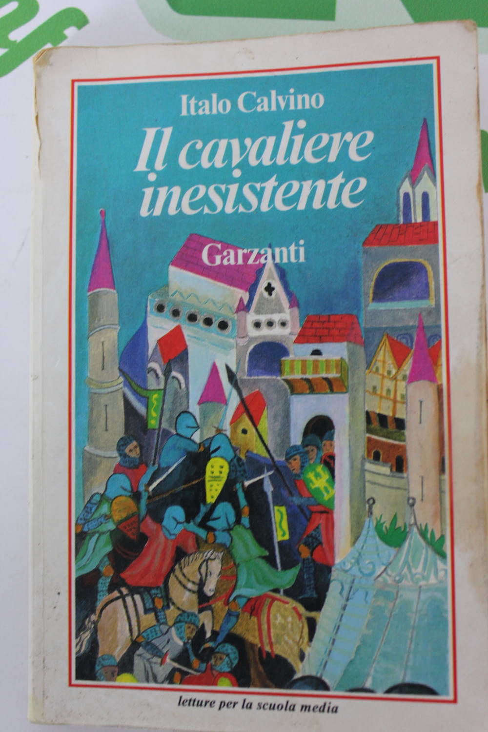IL CAVALIERE INESISTENTE di Italo Calvino