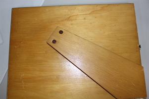 CORNICE IN BRONZO ARGENTATO  MIS. 24 X 18CM