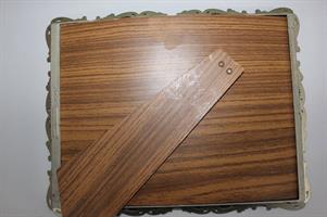 CORNICE IN METALLO ARGENTATO MIS. 27 X21 CM